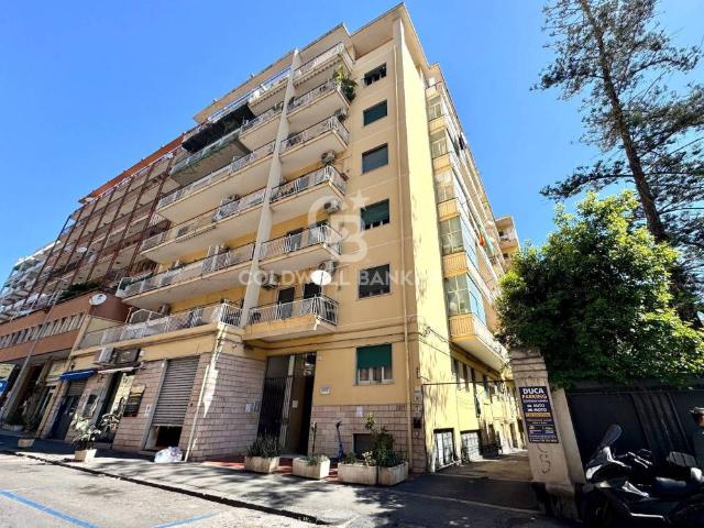 Appartamento in vendita a Catania, Picanello
