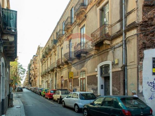 Appartamento in vendita a Catania, Province