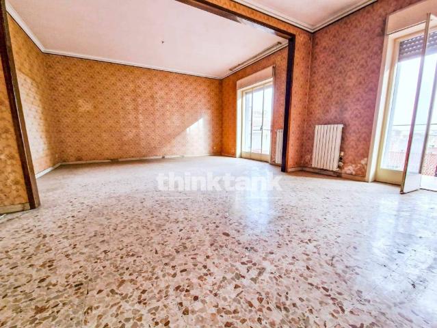Appartamento in vendita a Catania via Ammiraglio Caracciolo, Rapisardi