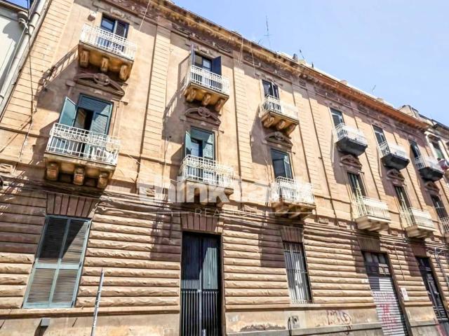 Appartamento in vendita a Catania, Villa Bellini