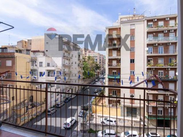 Appartamento in vendita a Catania, Vulcania