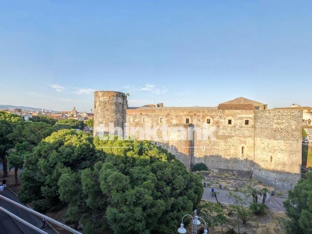 Appartamento in vendita a Catania, Zona centro