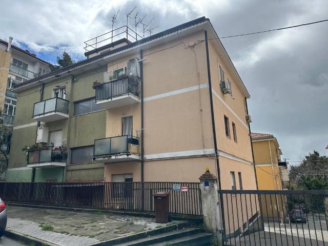 Appartamento in vendita a Catanzaro CZ