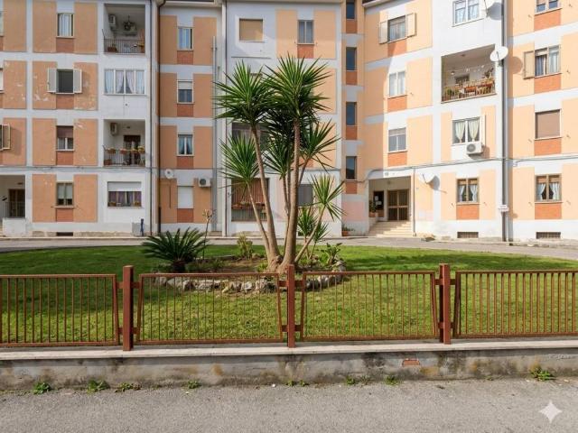 Appartamento in vendita a Catanzaro CZ