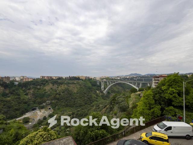 Appartamento in vendita a Catanzaro CZ