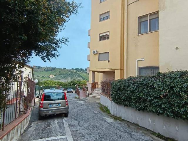 Appartamento in vendita a Catanzaro CZ
