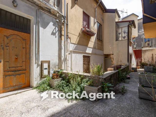 Appartamento in vendita a Catanzaro CZ