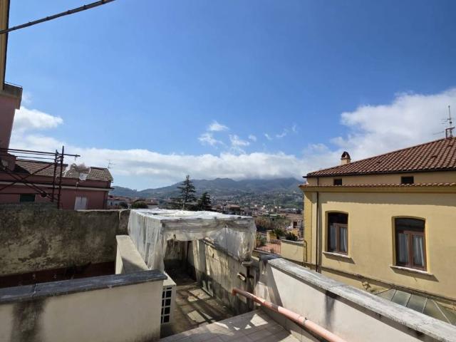 Appartamento in vendita a Cava de' Tirreni SA
