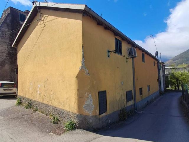 Appartamento in vendita a Cava de' Tirreni SA