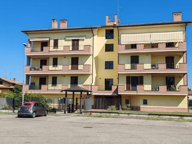 Appartamento in vendita a Cava Manara PV