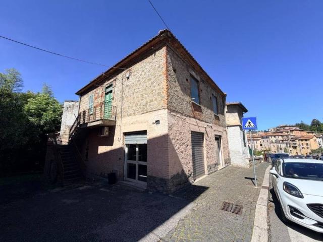Appartamento in vendita a Cave RM