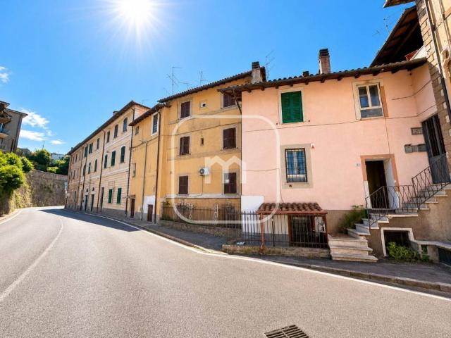 Appartamento in vendita a Cave RM