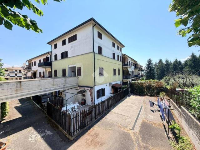 Appartamento in vendita a Cave RM