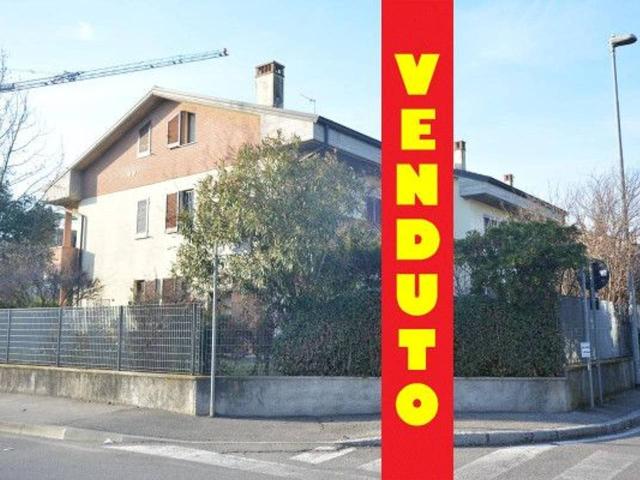 Appartamento in vendita a Cavenago Di Brianza