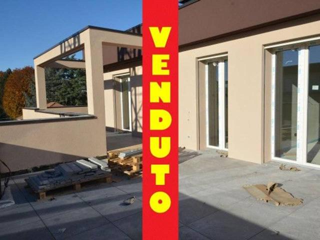 Appartamento in vendita a Cavenago Di Brianza