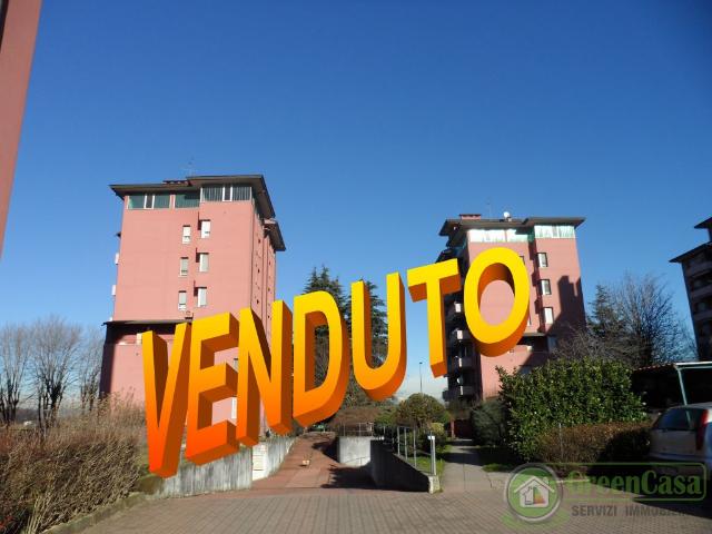 APPARTAMENTO in VENDITA a CAVENAGO DI BRIANZA CAVENAGO DI BRIANZA di 4 vani