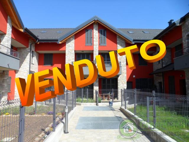 APPARTAMENTO in VENDITA a CAVENAGO DI BRIANZA CAVENAGO DI BRIANZA di 3 vani
