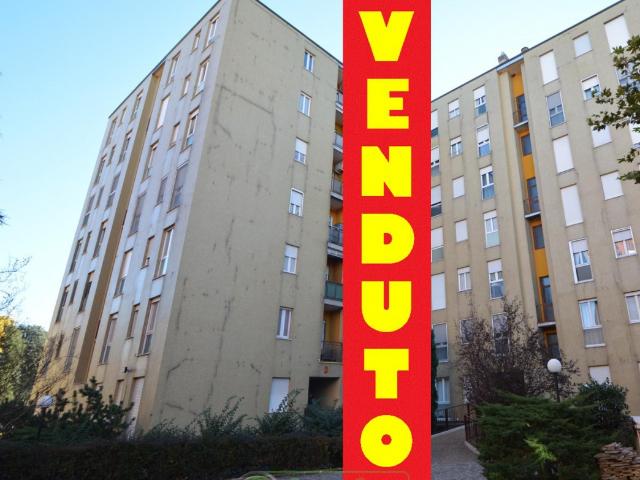 APPARTAMENTO in VENDITA a CAVENAGO DI BRIANZA di 3 vani