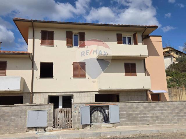 Appartamento in vendita a Cavriglia