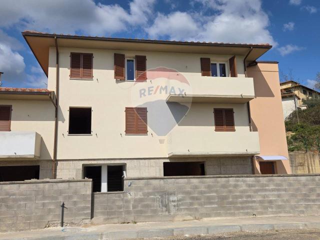 Appartamento in vendita a Cavriglia