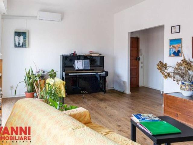 Appartamento in vendita a Cecina