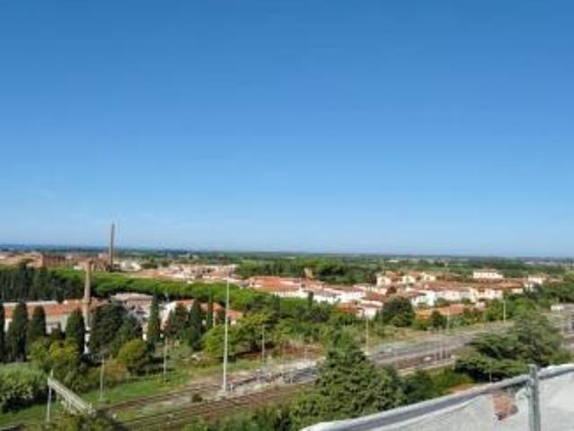 Appartamento in vendita a Cecina 160 mq Rif: 1346979