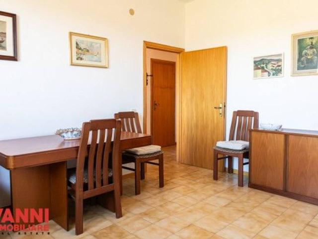 Appartamento in vendita a Cecina