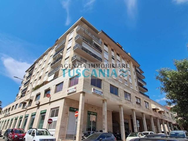 Appartamento in vendita a Cecina