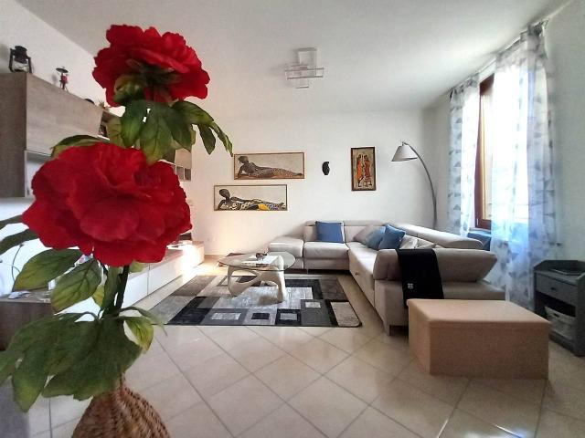Appartamento in vendita a Cecina