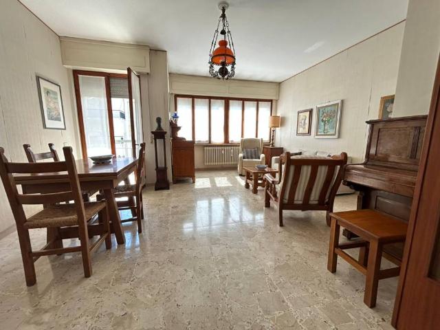 Appartamento in vendita a Cecina LI