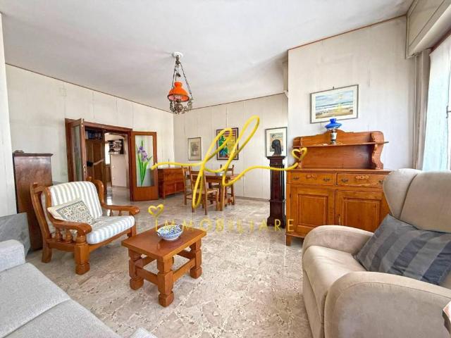 Appartamento in vendita a Cecina LI