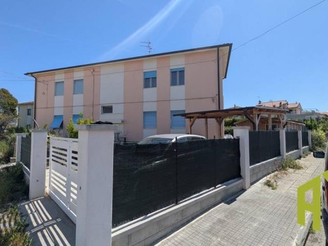 Appartamento in vendita a Cecina LI