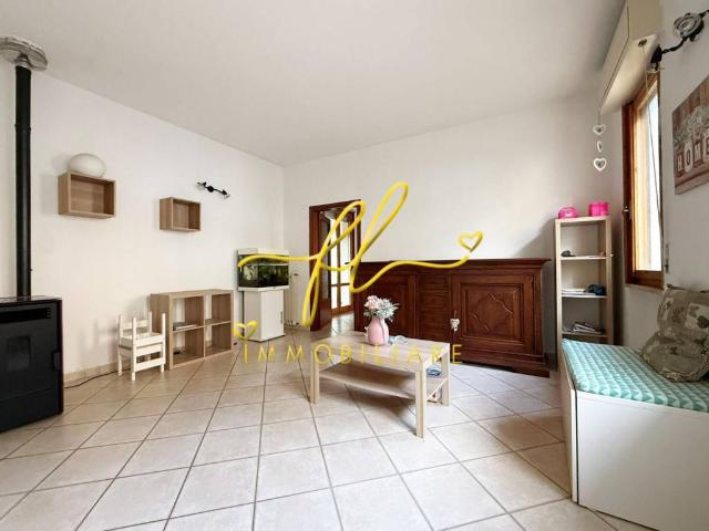 Appartamento in vendita a Cecina LI