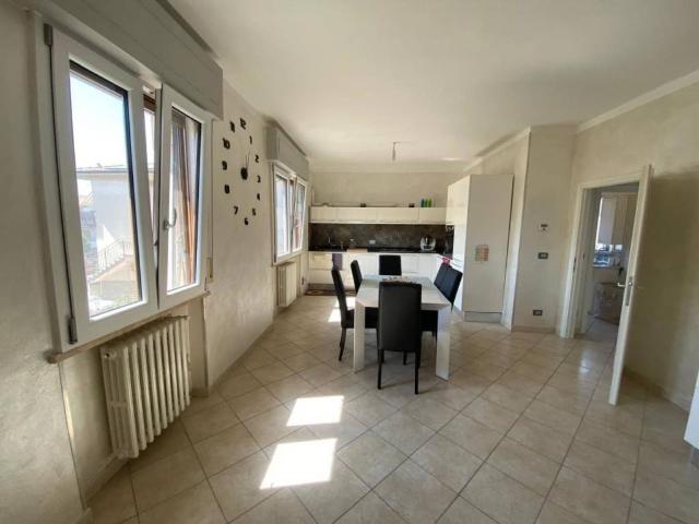 Appartamento in vendita a Cecina LI