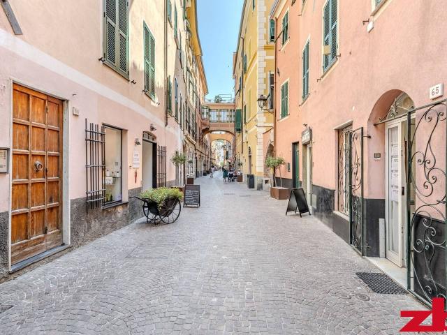 Appartamento in vendita a Celle Ligure