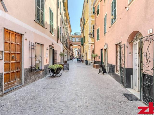 Appartamento in vendita a Celle Ligure SV