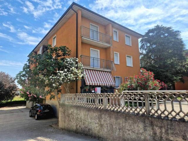 Appartamento in vendita a Cento FE