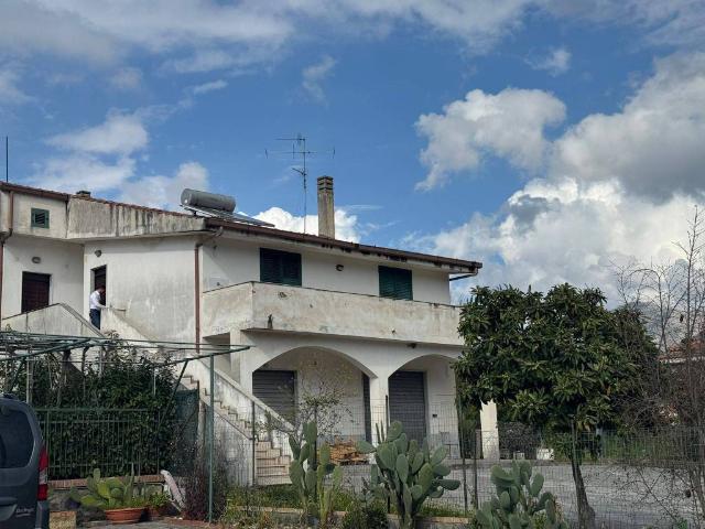 Appartamento in vendita a Centola SA