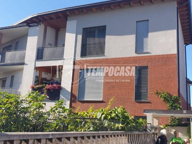 Appartamento in vendita a Cesate MI