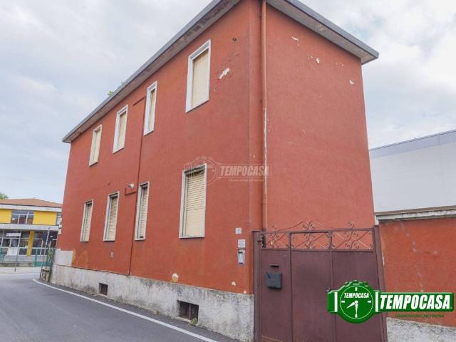 Appartamento in vendita a Cesano Boscone MI