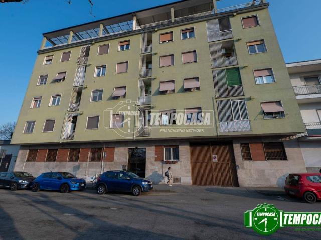 Appartamento in vendita a Cesano Boscone MI