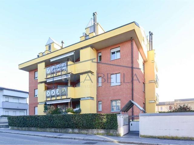 Appartamento in vendita a Cesano Maderno MB