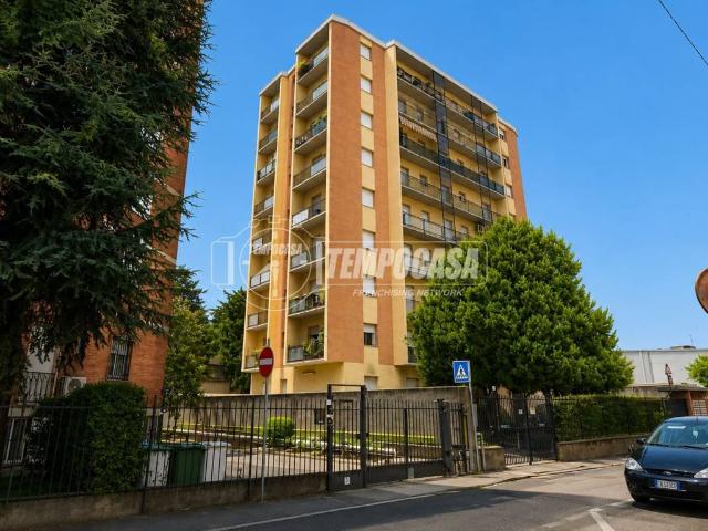 Appartamento in vendita a Cesano Maderno MB
