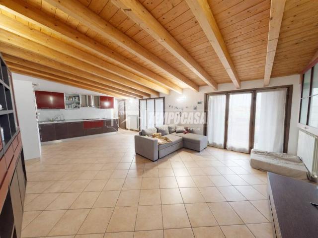 Appartamento in vendita a Cesano Maderno MB