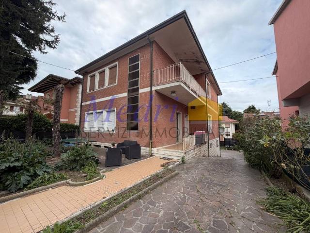 Appartamento in vendita a Cesena FC