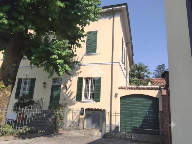 Appartamento in vendita a Cernusco Lombardone LC