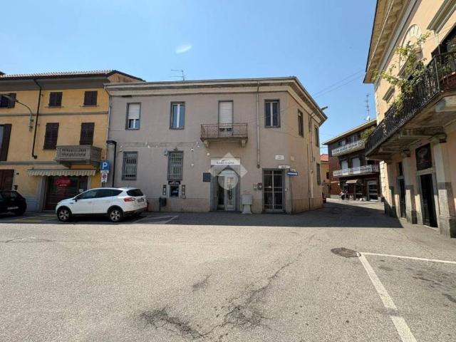 Appartamento in vendita a Cerano NO