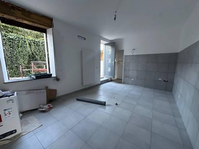 Appartamento in vendita a Cerano NO