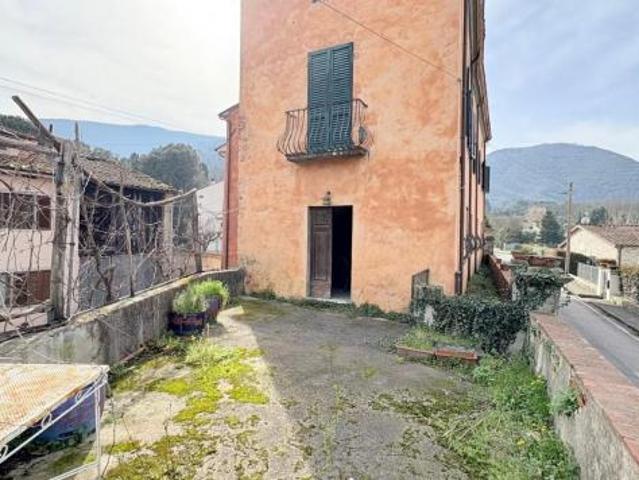 Appartamento in vendita a Cerasomma Lucca 70 mq Rif: 1399603