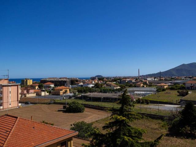 Appartamento in vendita a Ceriale SV